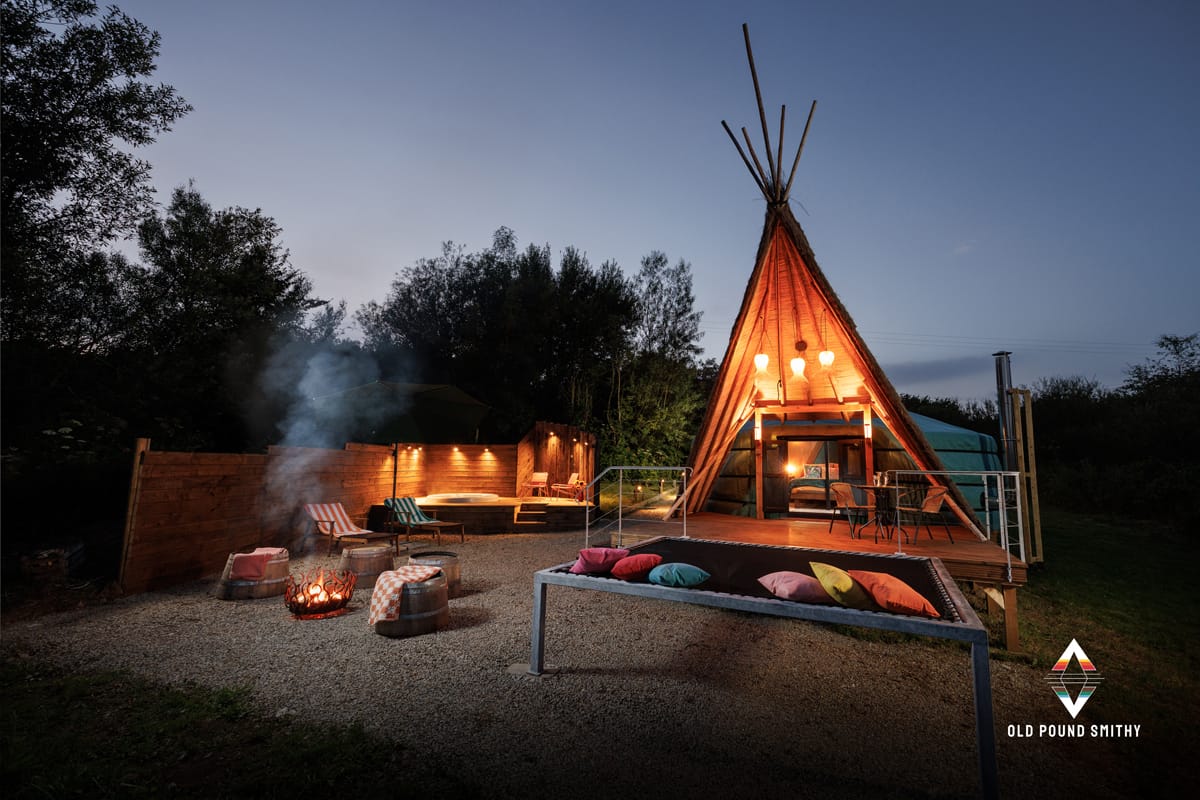 Quiet countryside accommodation at Old Pound Smithy, fire pit and yurt